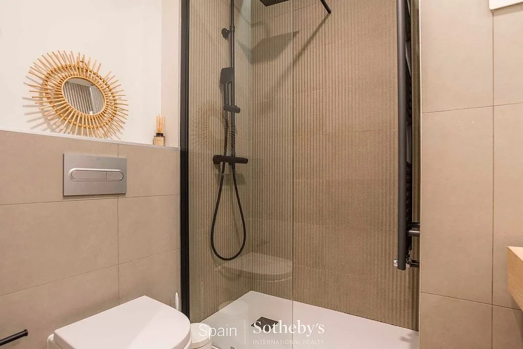 Salles de bain - Apartment with Air Conditioning in Goya, Madrid