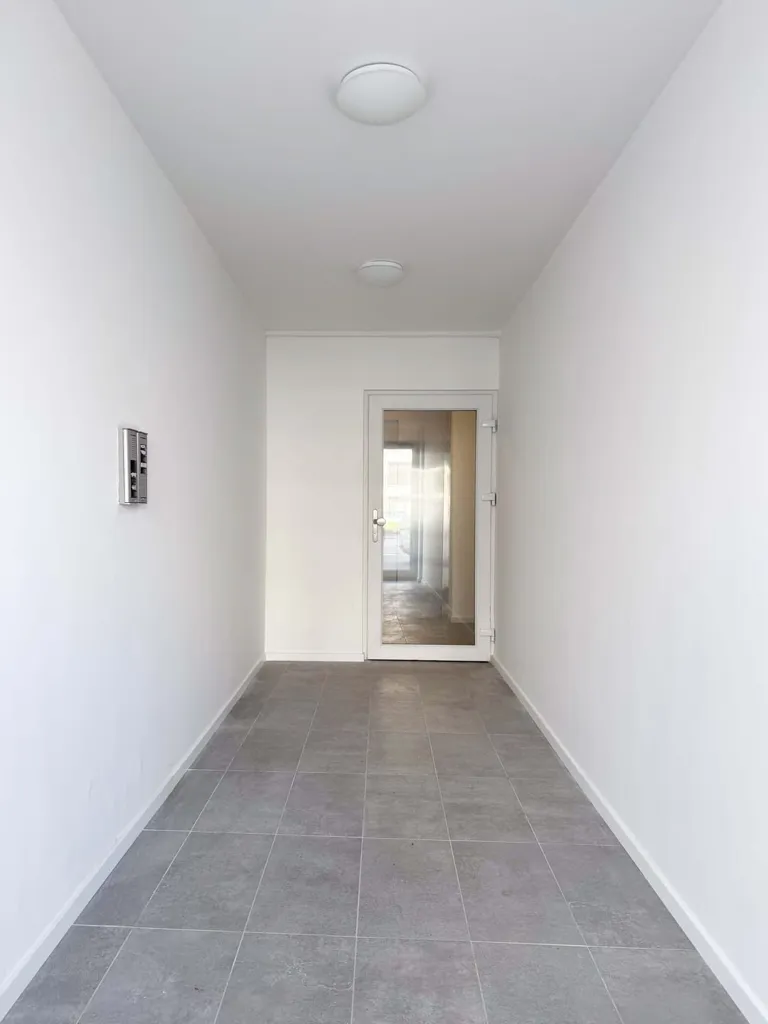 Hallway - Modern Apartment with Terrace in Antwerp