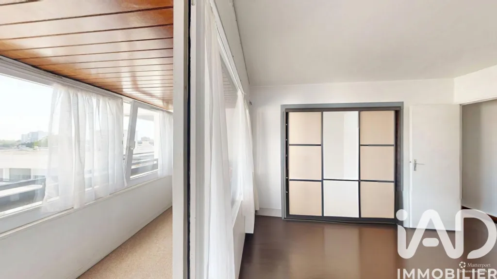 Chambres - Appartement avec Terrasse au 6e étage à La Madeleine