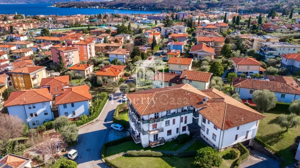 Vue aérienne - Quadrilocale with Lake View in Salò