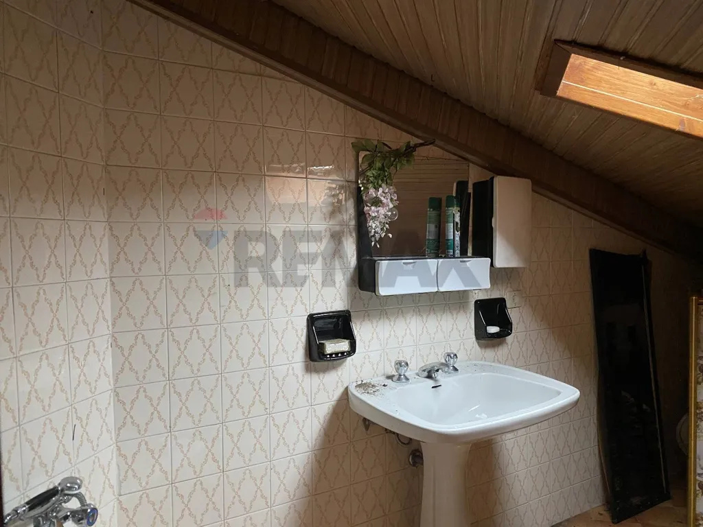 Salles de bain - Modern Apartment with Terrace in Oneta