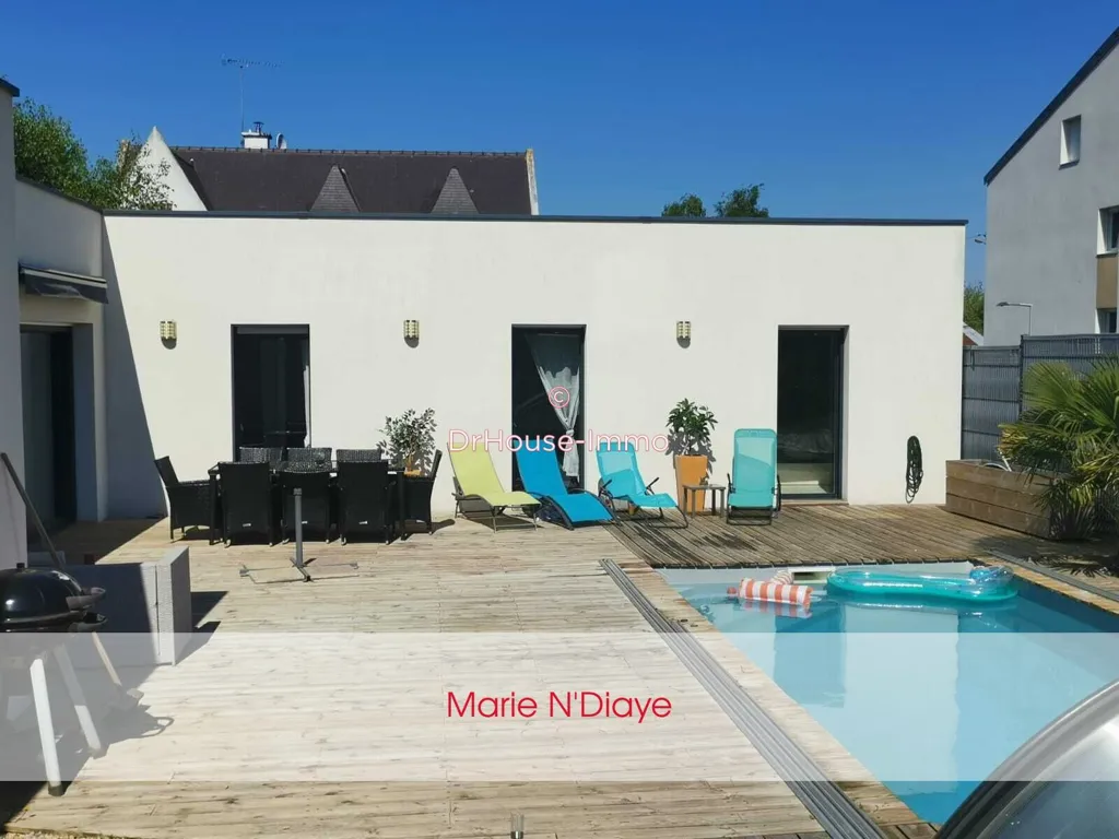 Bassein - House with Pool in Ploufragan