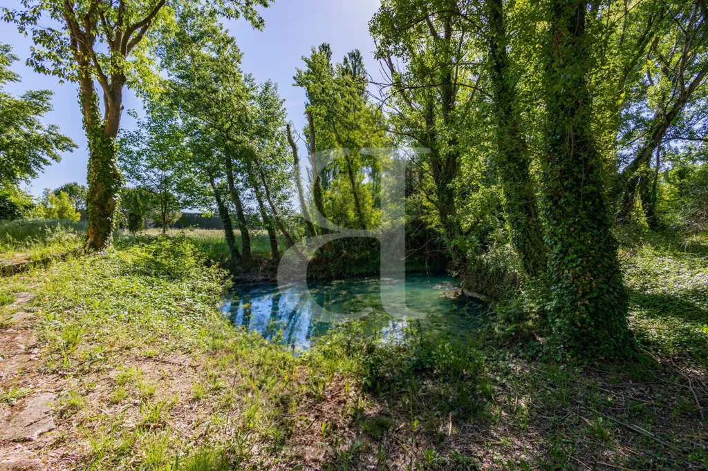 Aed - Charming Mas with Garden near Gordes