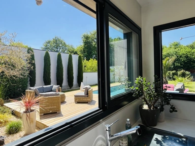 Terrass - Villa with Pool and Garden in Orvault