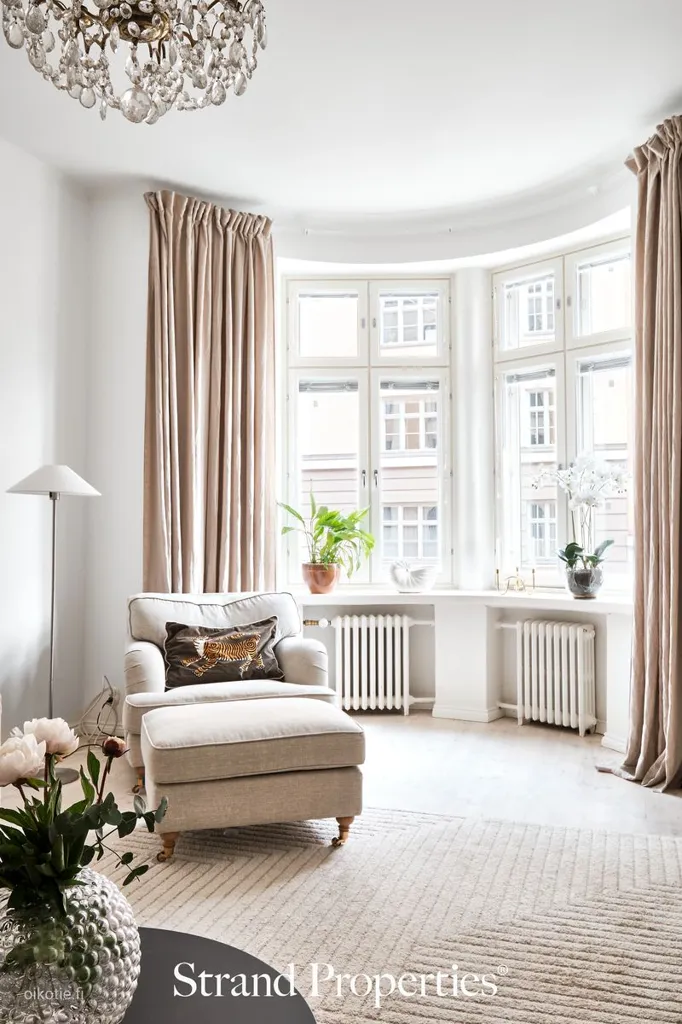 Elutuba - Historic Apartment with Garden View in Etu-Töölö