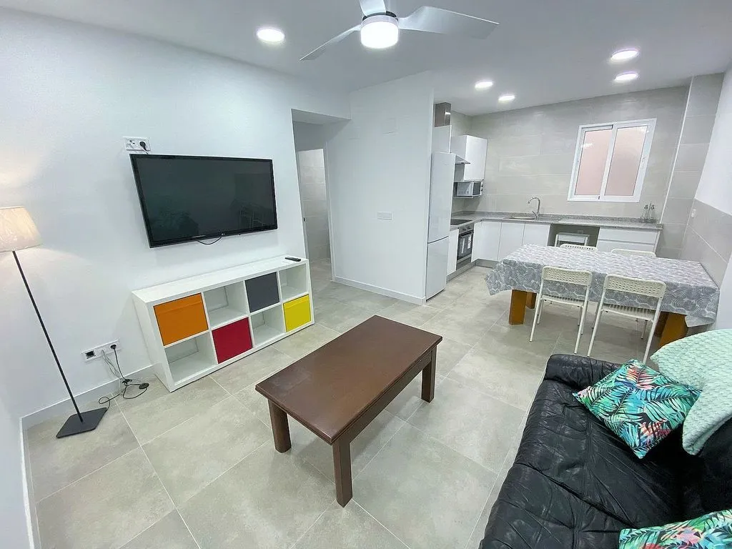 Séjour - Furnished Flat with Lift in Mestalla