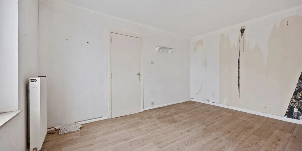 Rooms - Mixed-Use Property with Private Residence in Tongeren