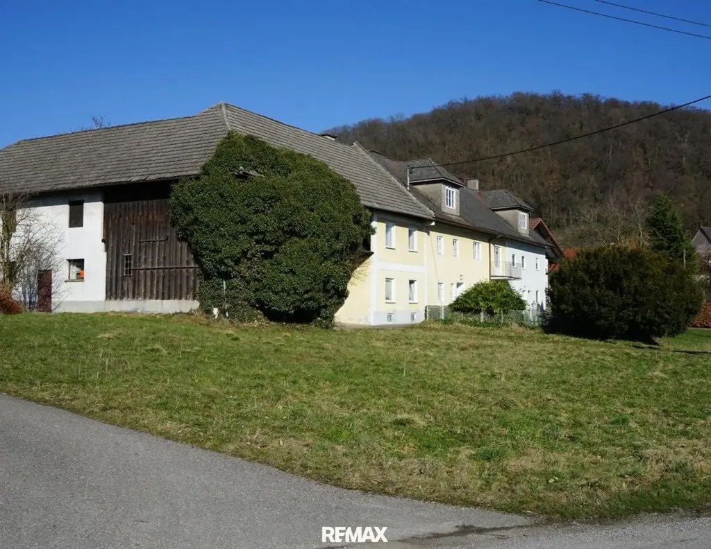 Välivaade - Altbau Chalet with Large Plot in Pulgarn