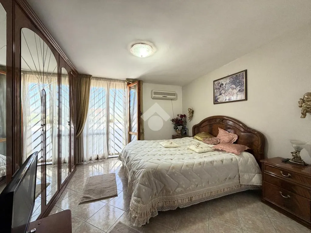 Magamistoad - Terraced Villa with Private Garden in Ardea