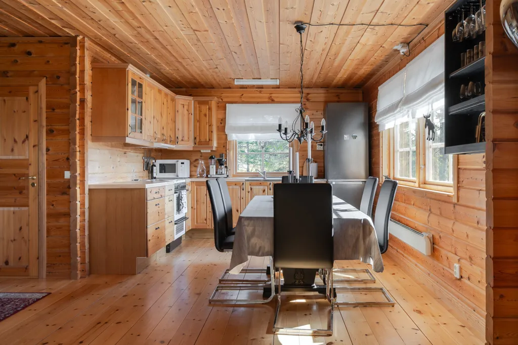 Salle à manger - Cottage with Ski Trails in Jämtland