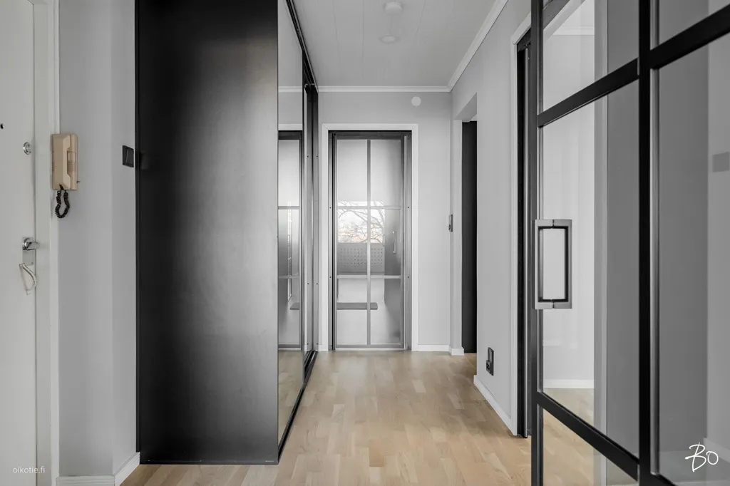 Hallway - Renovated Apartment with Balcony in Turku