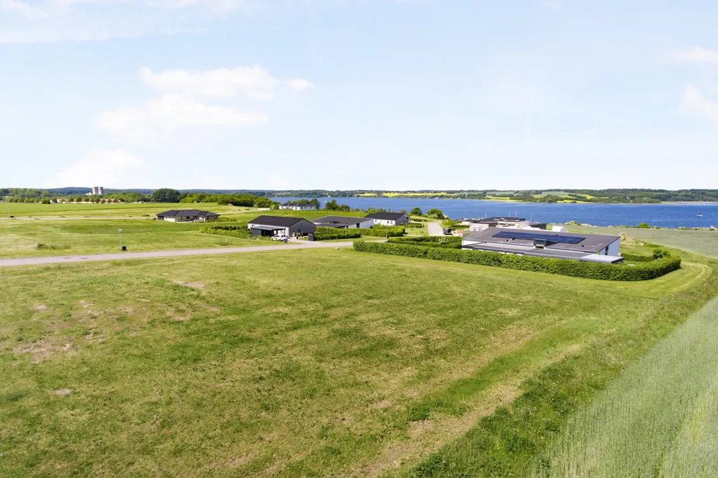 Õhuvaade - Year-Round Plot with 5G Coverage in Mariager