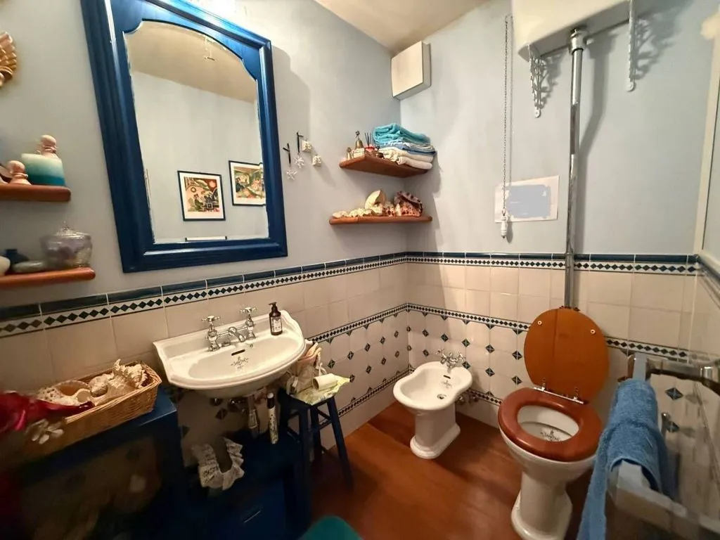Salles de bain - Luxury Villa with Panoramic View in Impruneta