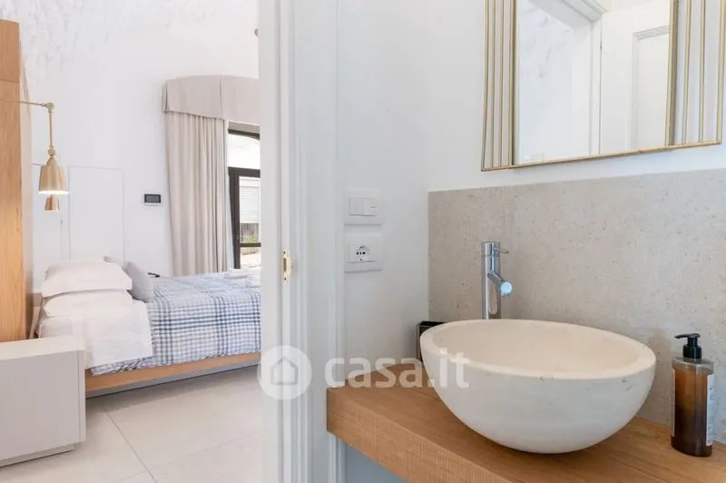 Bathrooms - Restored Terraced House with Spa in Ostuni