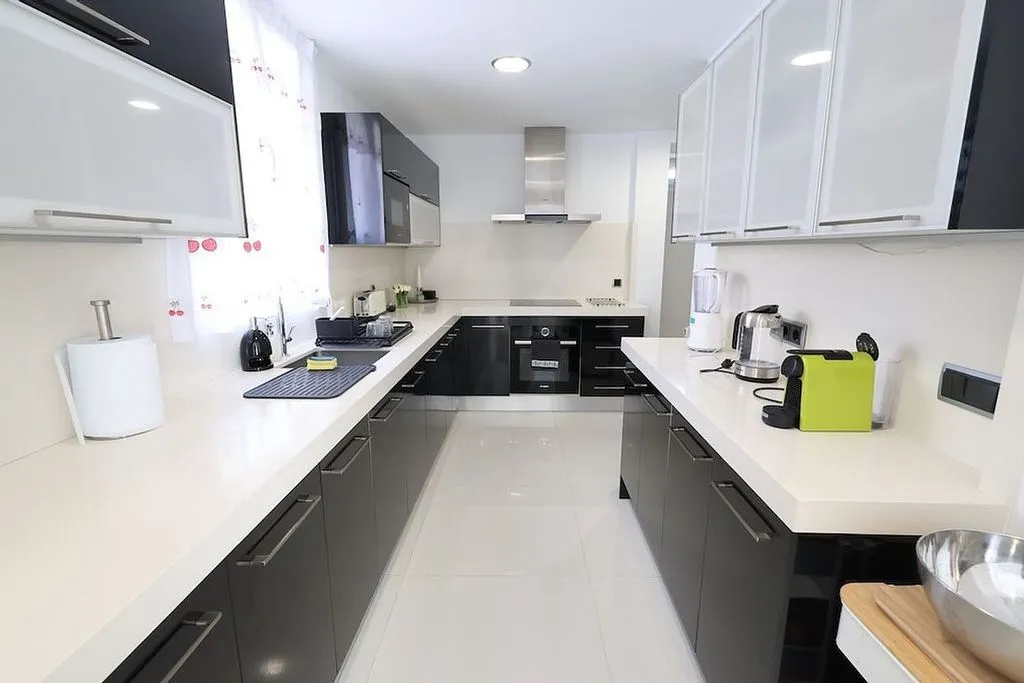 Cuisine - Modern Chalet with Private Pool in Cabo Roig
