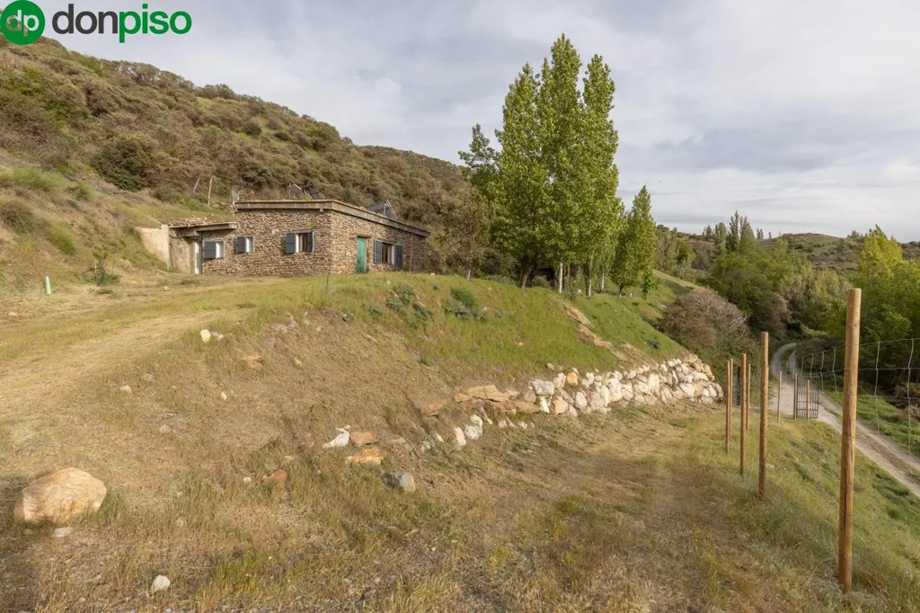 Garden - Cortijo with Pools in Sierra de Nigüelas