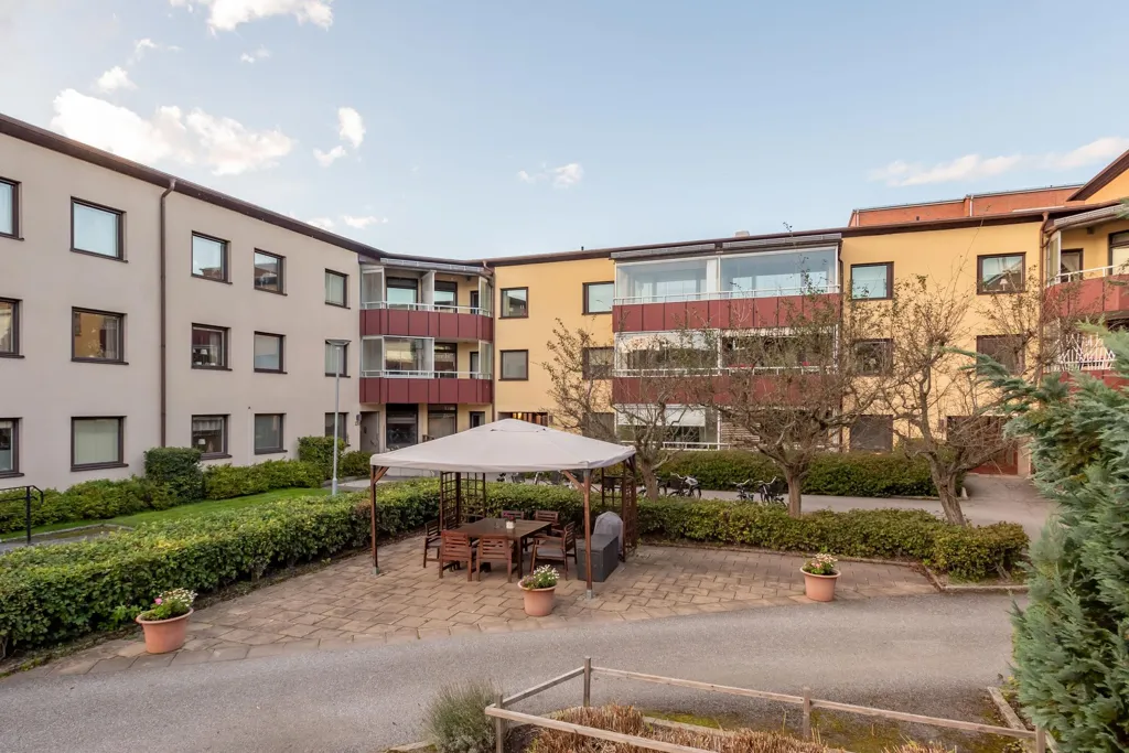 courtyard