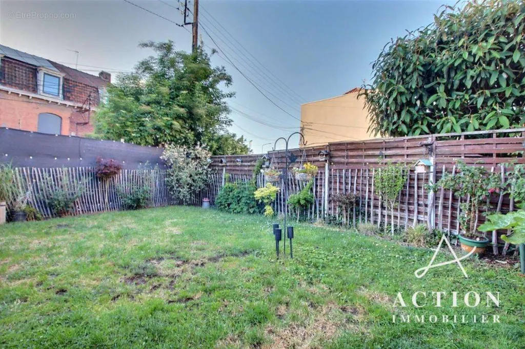 Aed - Charming House with Garden in Wattrelos