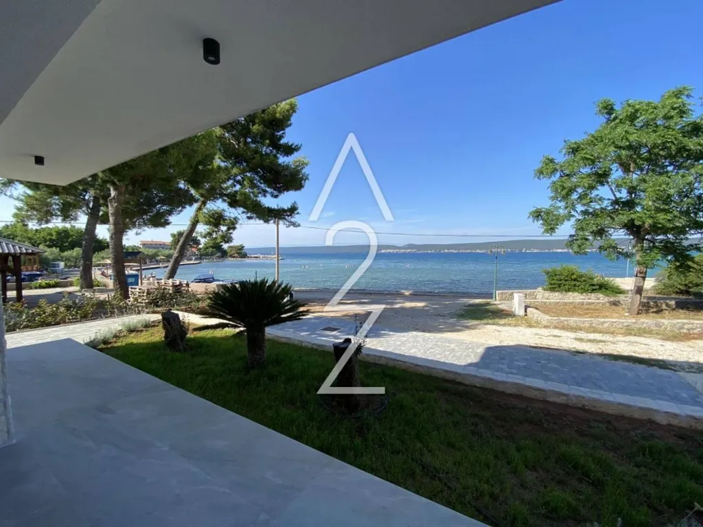 Terrass - Penthouse with Sea View in Pašman