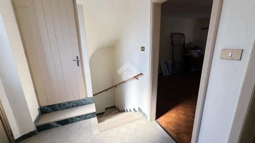 Pièces - Rustic Villa with Private Garden in Majano