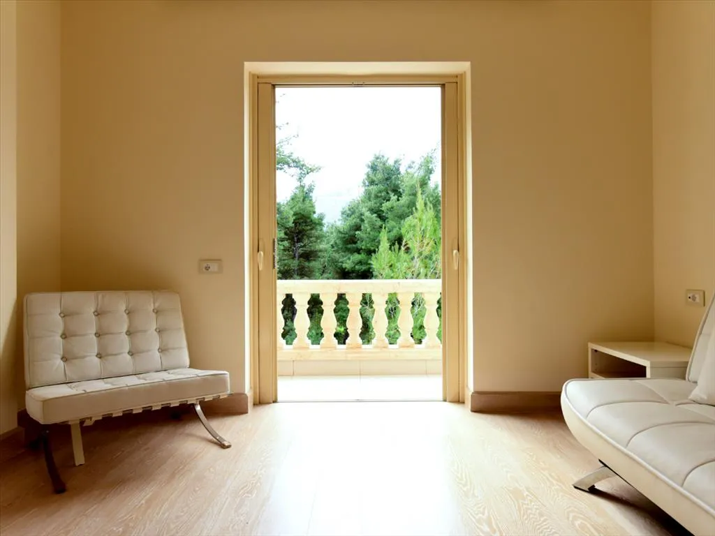 7-toaline maja asukohas Athens