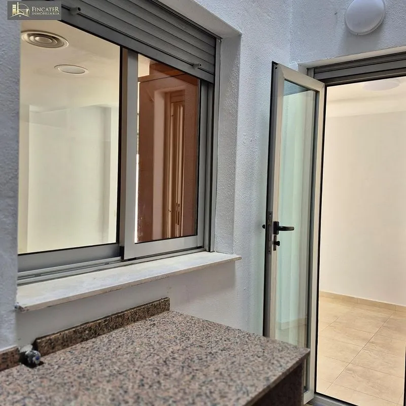 hallway_entrance
