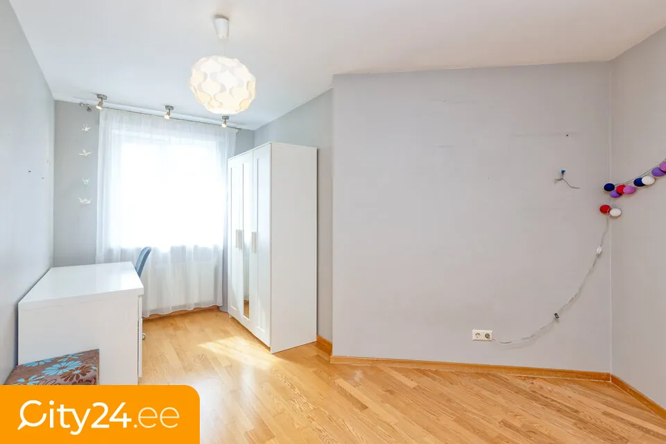 Chambres - Two-Story Apartment with Terrace in Riga Centre