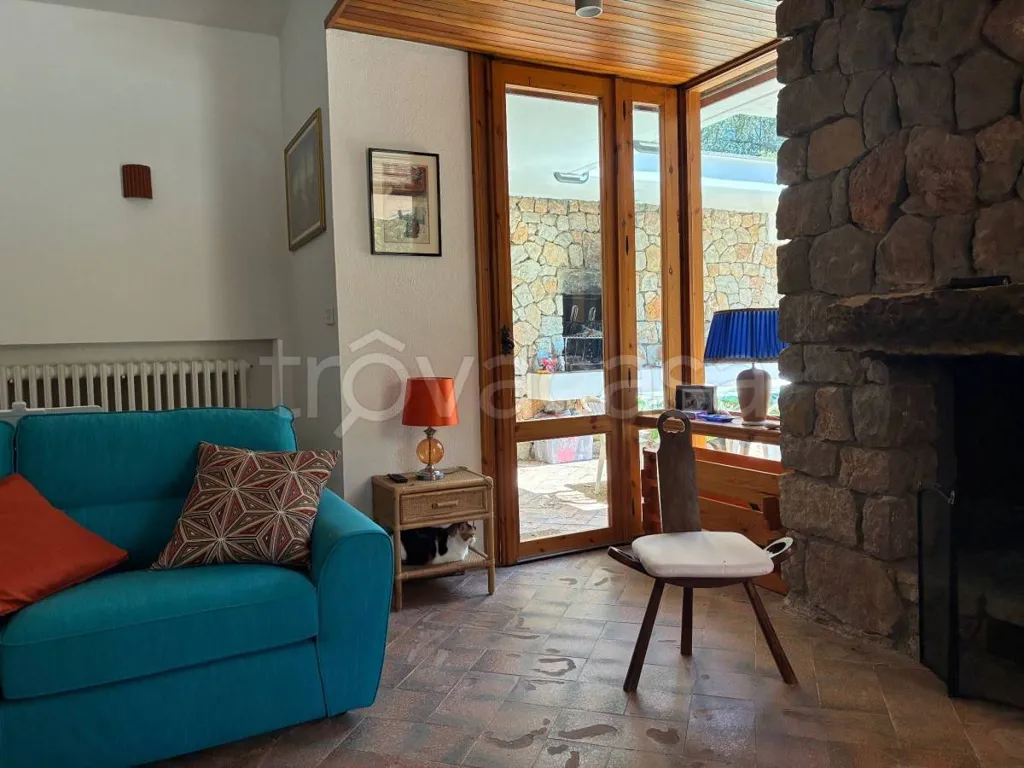 Soggiorno - Architectural Villa with Garden in Itri