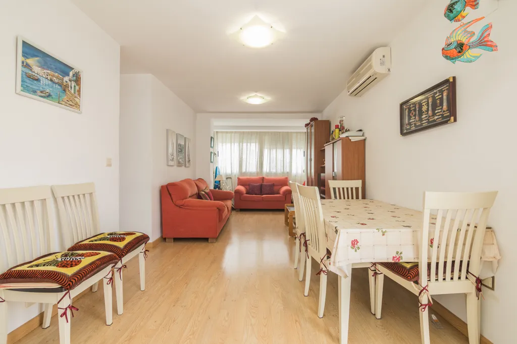 Dining Room - Renovated Bungalow with Beach Access in Tamarit