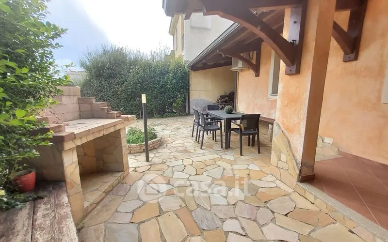 Terrasse - Four-Bedroom Villa with Private Garden in Capoterra