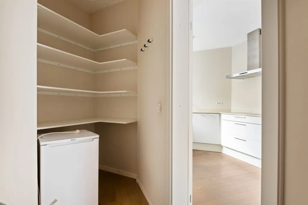 Cuisine - Appartement de Deux Chambres avec Terrasse à l'Ouest