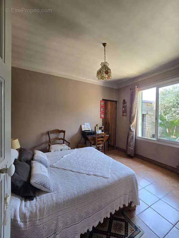 2-toaline maja asukohas Morieres-Les-Avignon