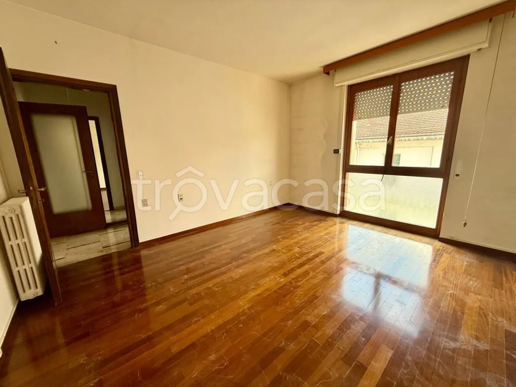 other_room