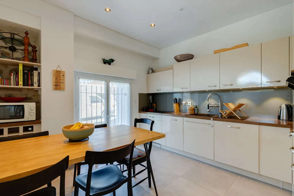 Köök - Renovated Apartment with Mountain View in Ballaison