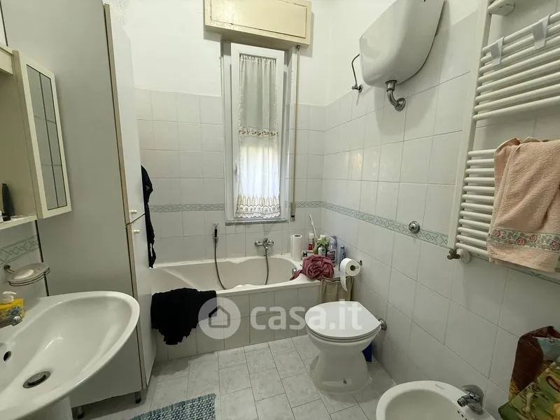 Salles de bain - Ground Floor Flat in Central Nocera Superiore