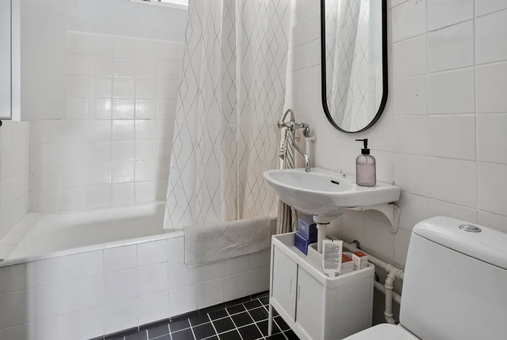 Salles de bain - Apartment with Balcony in Central Søborg