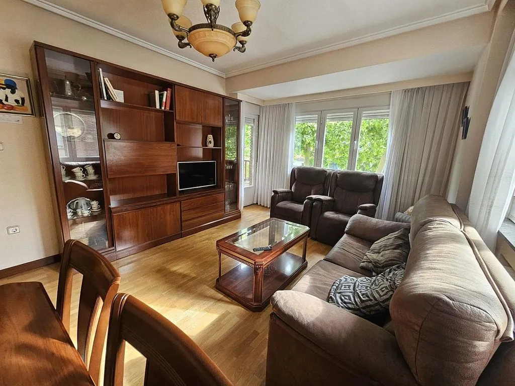 Elutuba - Apartment with Garage in Salesas