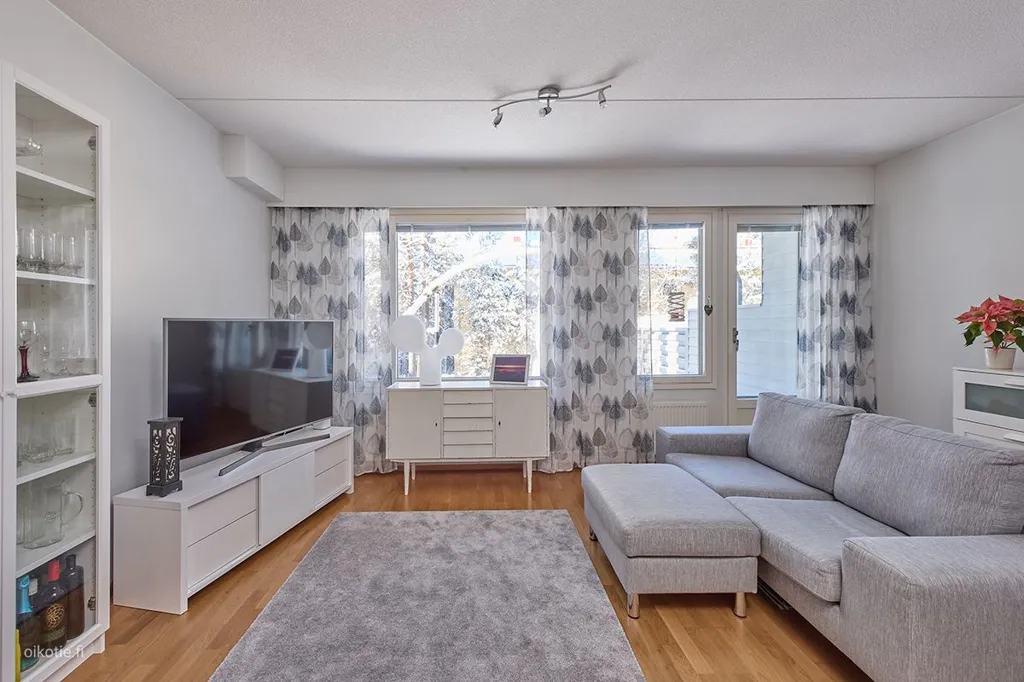 Elutuba - Two-Bedroom Apartment with Sauna in Lohja