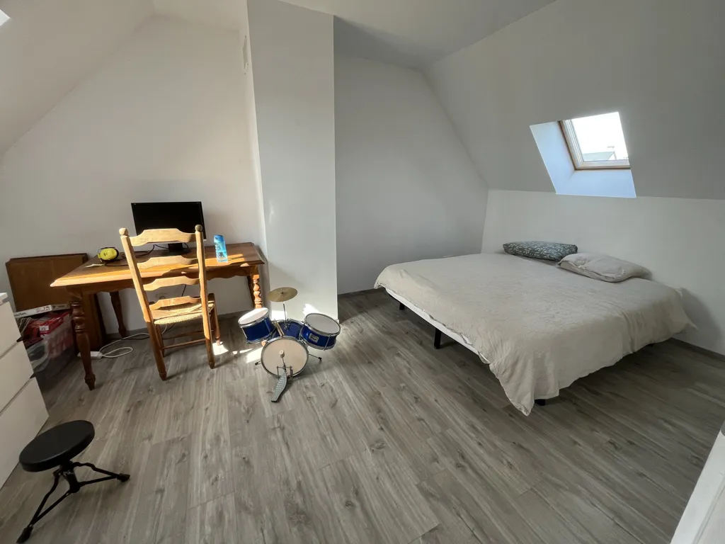 Chambres - Maison Moderne avec Terrasse à Fondettes