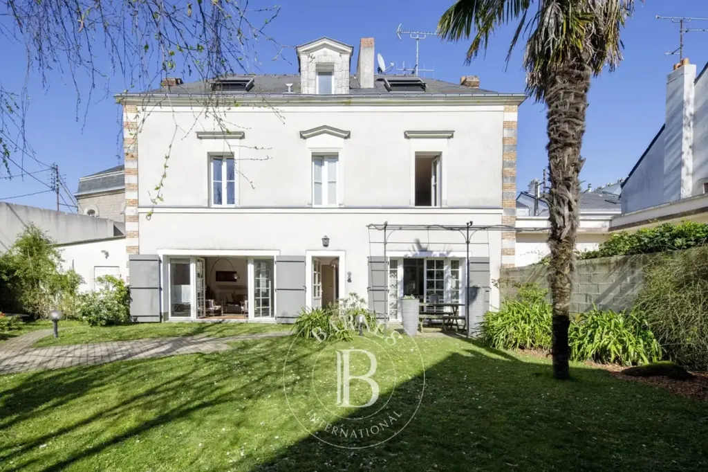 Välivaade - Luxury House with Greenbelt View in Nantes