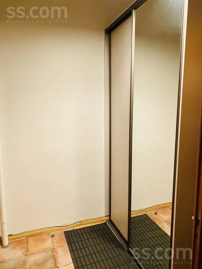 Esik - Studio Apartment with Courtyard in Riga Centre