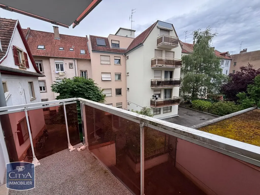 Balcon - Appartement Meublé 4 Pièces avec Balcons à Strasbourg