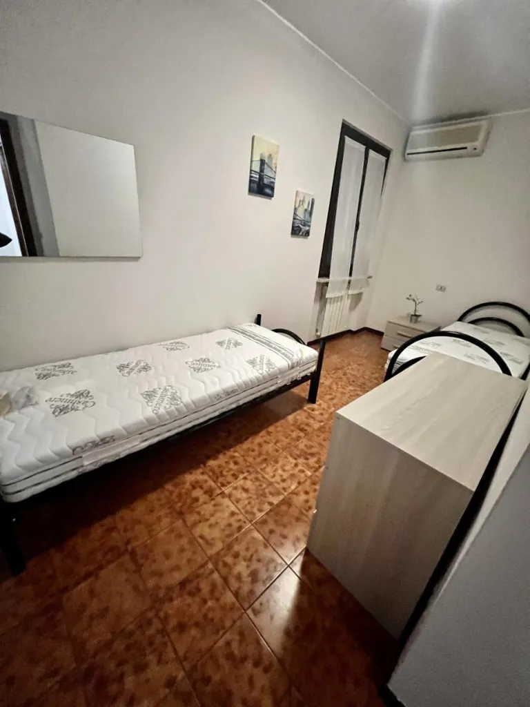 Two-Level Apartment with Pool in Sirmione