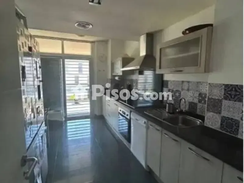 Köök - Apartment with Pool and Terrace in La Duquesa