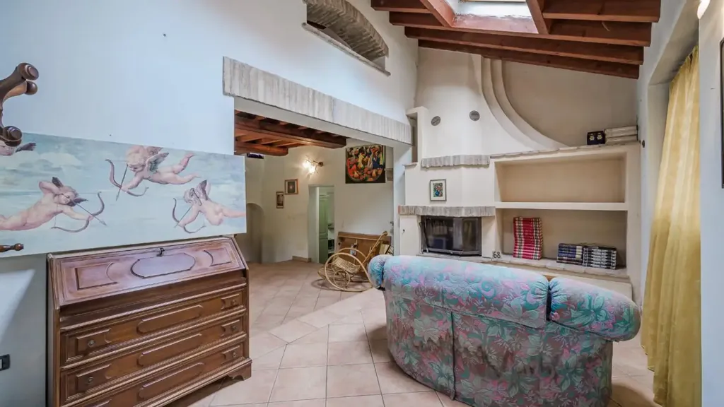 Séjour - Restored House with Private Courtyard in Modena