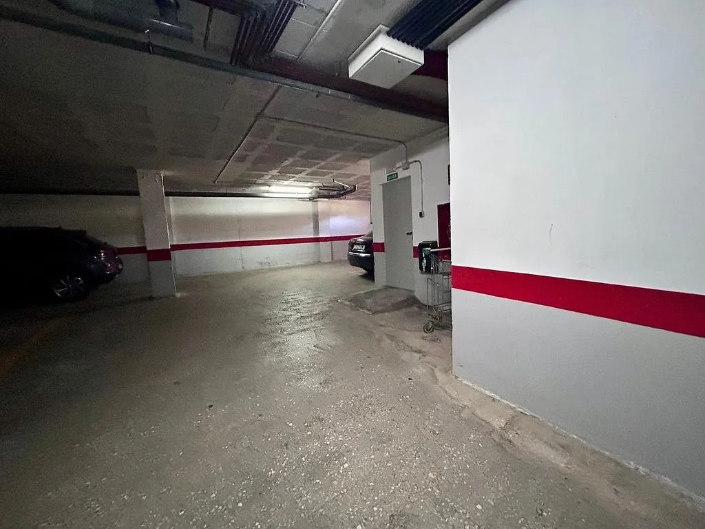 Garage - Apartment with Pool and Terrace in El Palo