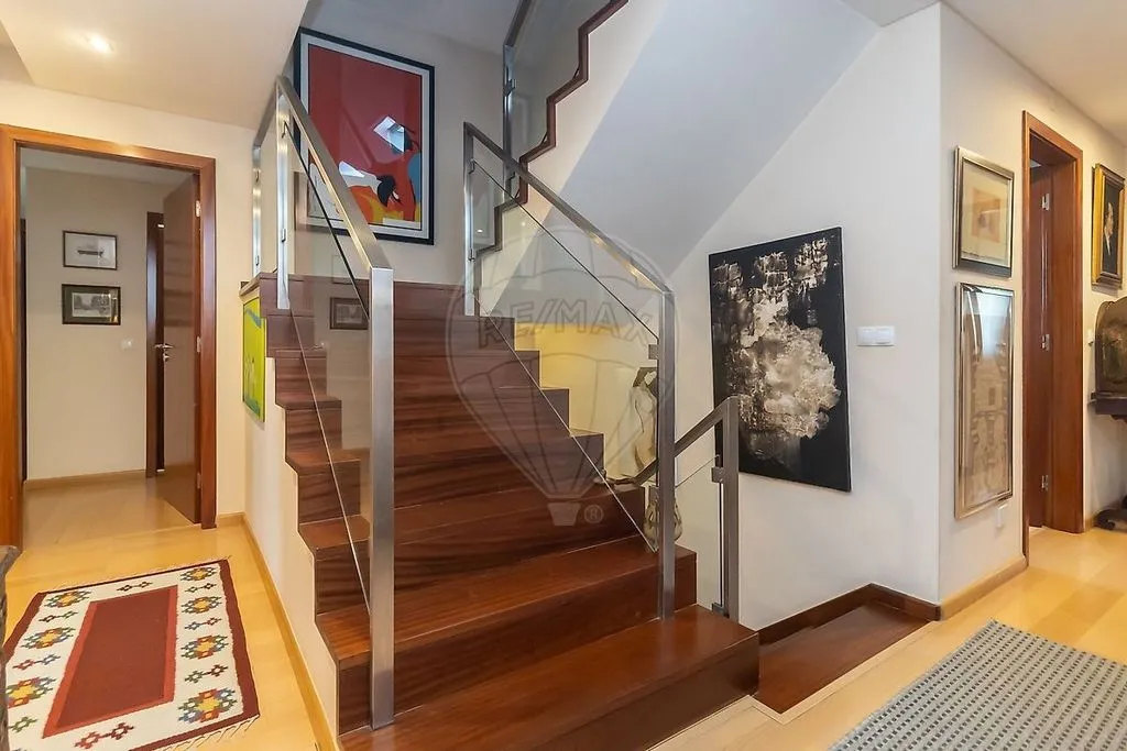 Pièces - Luxury Villa with Pool in Casal de Boiças