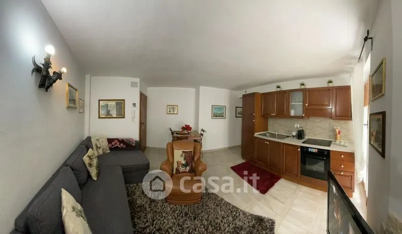 Elutuba - Rustic Trilocale with Garden in La Salle