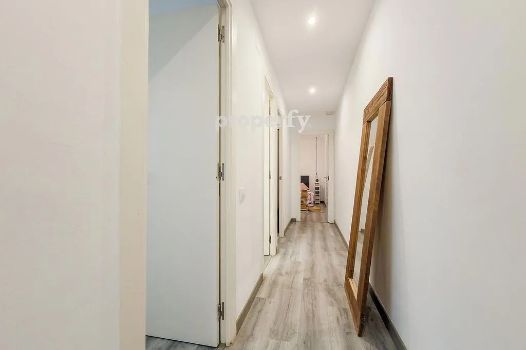 hallway_entrance