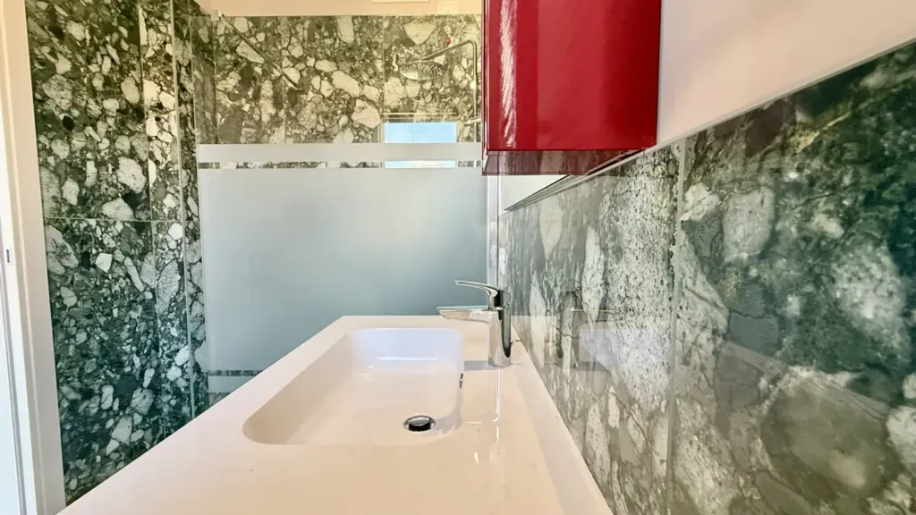 Salles de bain - Apartment with Pool in Lazise